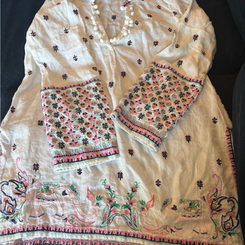 Calypso St. Barth white Tunic with Elephant Print